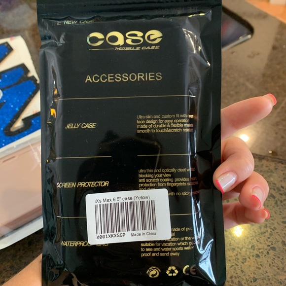 YELLOW IPHONE X PLUS CASE - Picture 2 of 4